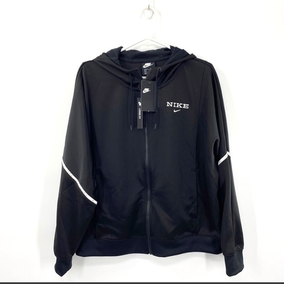 Nike Jackets & Blazers - Nike Dry-Fit Long Sleeve Full Zip ‘Black/White’ Jacket Woman’s Size Large